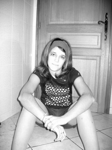 [  **** Ma beauté Ma starlette Ma NaleXxiia Ma fashiOon *** ]